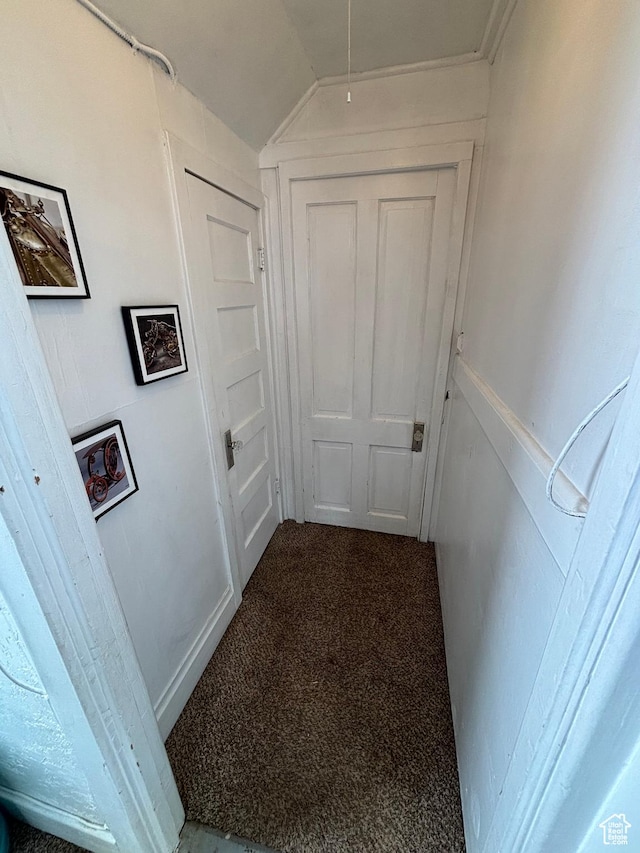 353 S 9th St, Montpelier, ID 83254 - hall featuring vaulted ceiling and carpet