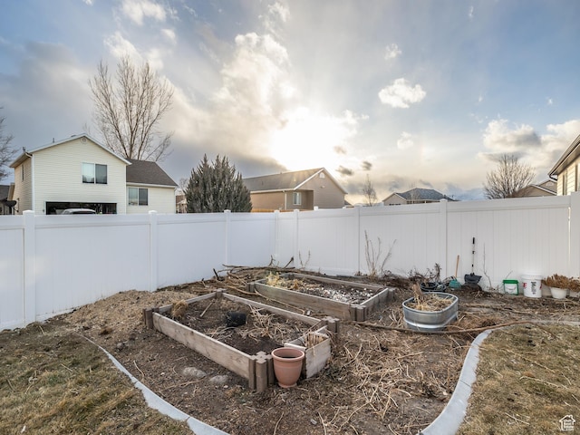 1802 E Magnolia Cir, Eagle Mountain, UT 84005 - view of yard at dusk