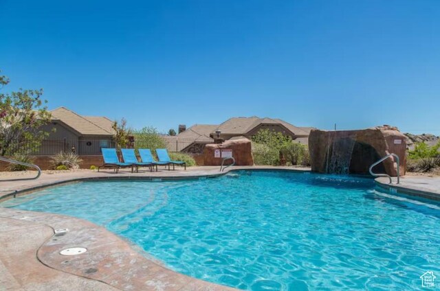 4206 E Torrey Pines Dr, Washington, UT 84780 - photo 2