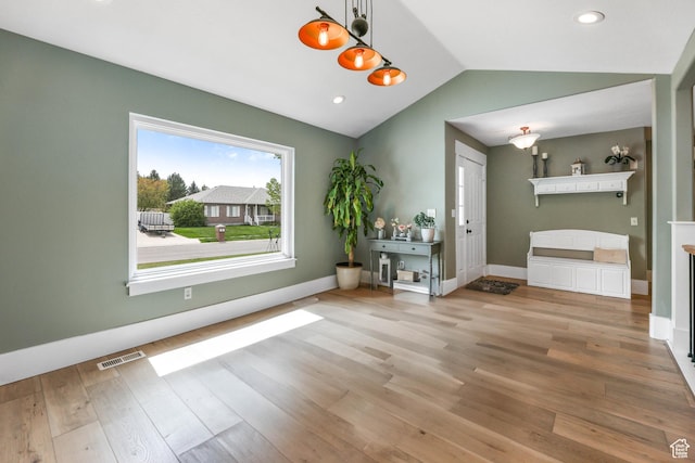 888 W Vahe St S, Draper, UT 84020 - interior space with vaulted ceiling, visible vents, baseboards, and wood finished floors