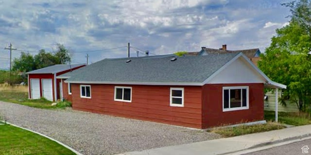 255 W Main St, Mount Pleasant, UT 84647 - view of home's exterior featuring a garage