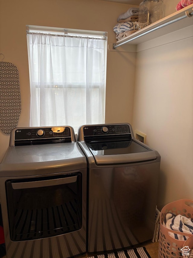 840 N Great View Dr E, Morgan, UT 84050 - washroom with washer and dryer