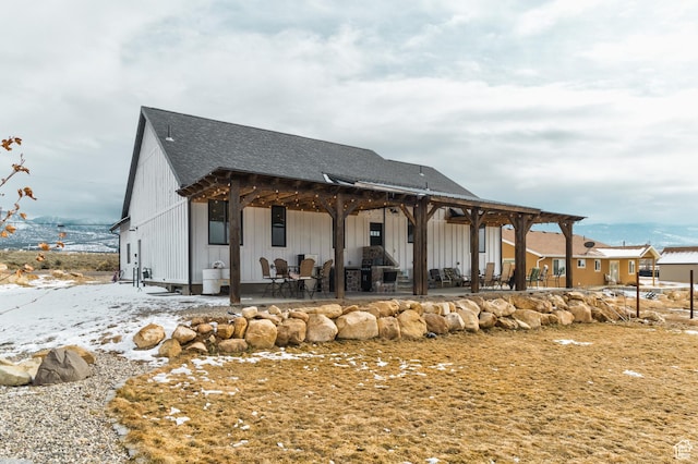 720 S 700 E, Mount Pleasant, UT 84647 - exterior space with roof with shingles, a pergola, and a patio area