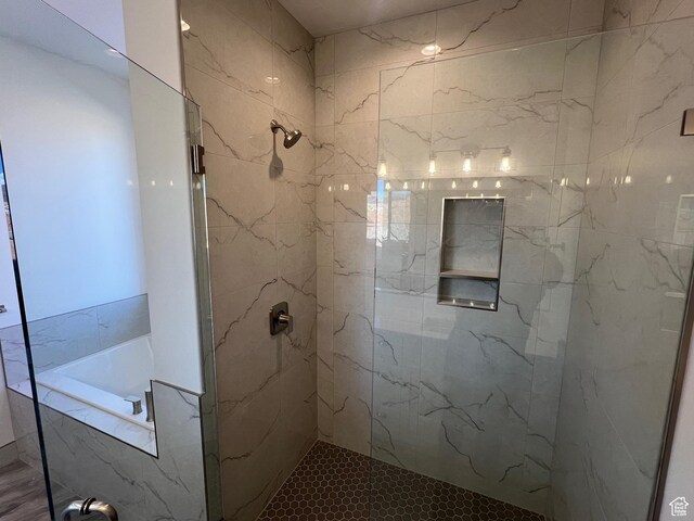 1589 S 4000 W Unit 12, Hurricane, UT 84737 - bathroom with a marble finish shower and a bath