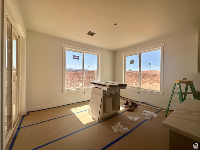 1589 S 4000 W Unit 12, Hurricane, UT 84737 - unfurnished office with baseboards