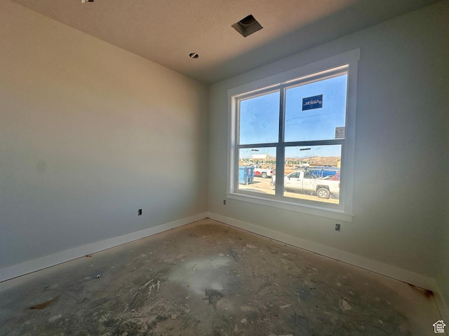 1589 S 4000 W Unit 12, Hurricane, UT 84737 - empty room featuring baseboards