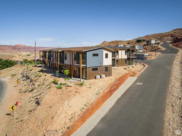 1185 S Murphy Ln Unit 201A, Moab, UT 84532 - view of asphalt street featuring a mountain view