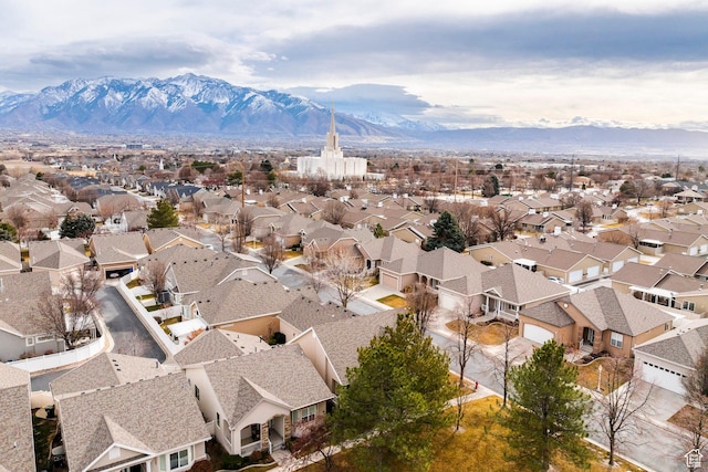 drone / aerial view with a mountain view