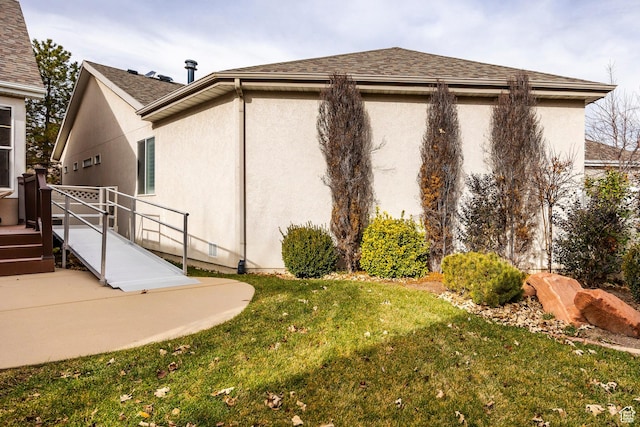 exterior space featuring a yard