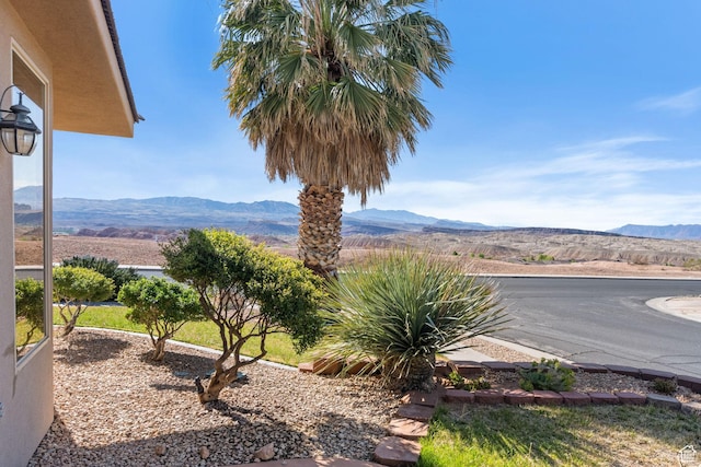 3523 S Desert Hills Dr, St George, UT 84790 - mountain view