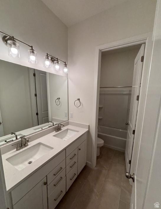 283 E Polaris Dr Unit 102, Saratoga Springs, UT 84045 - full bath featuring toilet and a sink