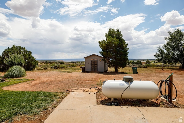 1361 S Roadrunner Cir, Kanab, UT 84741 - view of yard featuring a storage shed