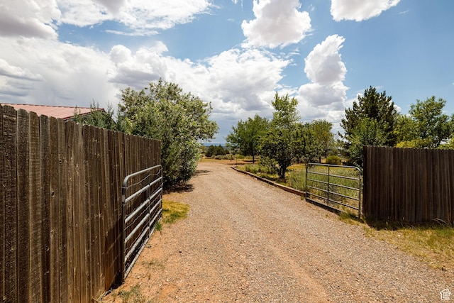 1361 S Roadrunner Cir, Kanab, UT 84741 - view of street with a rural view