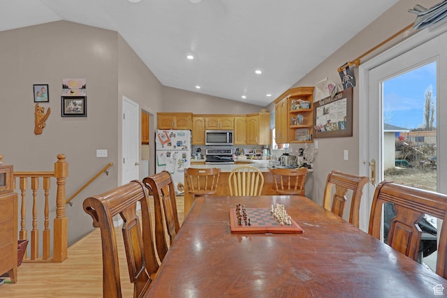 260 S 370 E, Smithfield, UT 84335 - dining room with vaulted ceiling and light hardwood / wood-style floors