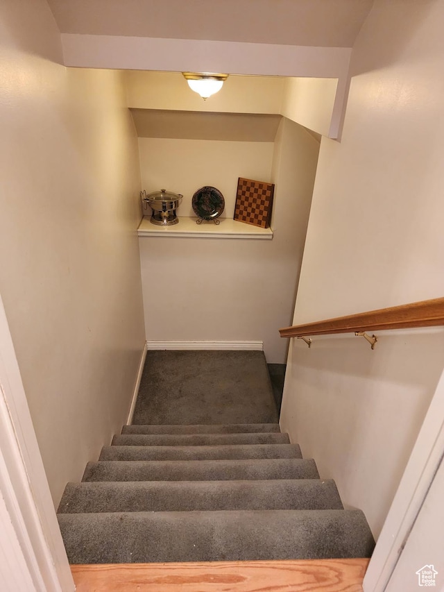 8298 S Arlington Ct, West Jordan, UT 84088 - staircase featuring carpet