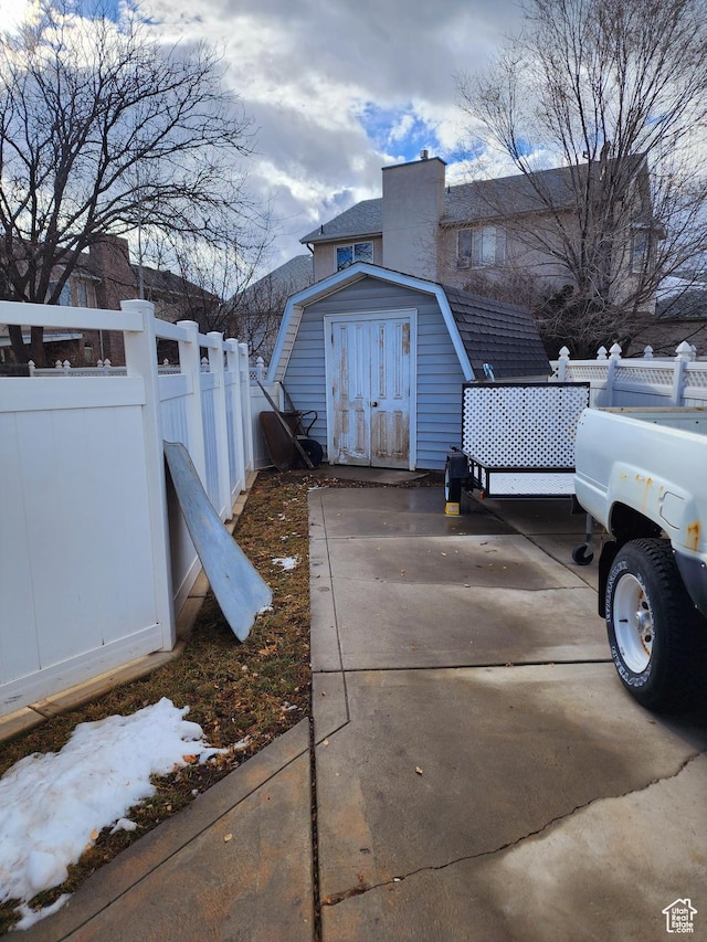 8298 S Arlington Ct, West Jordan, UT 84088 - exterior space featuring a shed