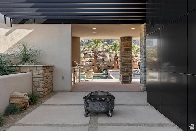 2015 S Pinnacle Cir, St George, UT 84790 - property entrance with a patio