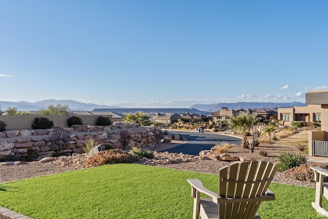 2015 S Pinnacle Cir, St George, UT 84790 - view of yard featuring a mountain view