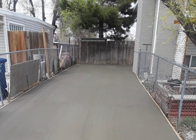 4548 W 4695 S, West Valley City, UT 84120 - view of patio featuring fence
