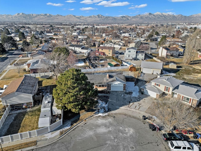 bird's eye view with a mountain view