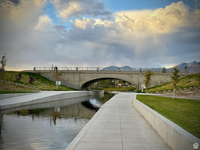 11283 S Willow Walk Dr W, South Jordan, UT 84009 - view of community featuring a water view