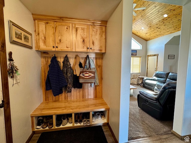 mudroom featuring wood ceiling, a ceiling fan, baseboards, and lofted ceiling