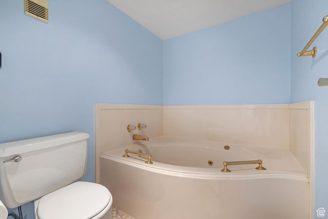 241 N Vine St W Unit 1101E, Salt Lake City, UT 84103 - bathroom with toilet and a washtub