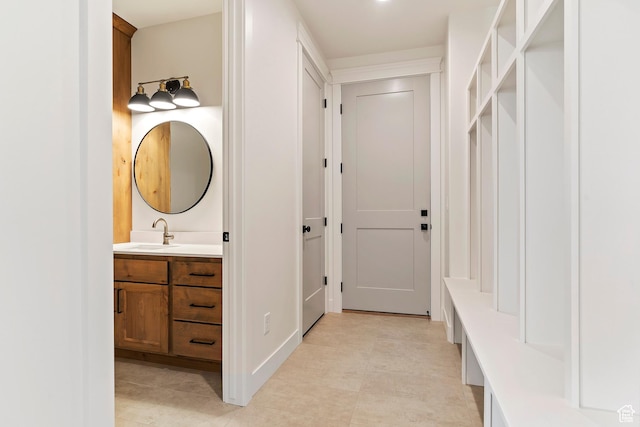 434 W 450 S Unit 815, Farmington, UT 84025 - mudroom with a sink