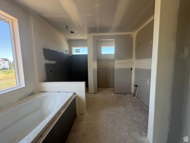 434 W 450 S Unit 815, Farmington, UT 84025 - bathroom featuring a bath