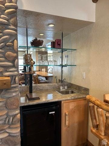 150 W Ridgeview St Unit 213, Brian Head, UT 84719 - bar featuring sink