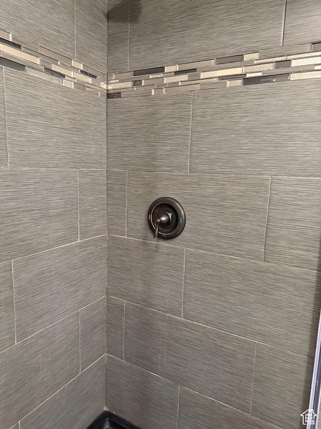 2015 Prospector Ave Unit 106, Park City, UT 84060 - room details with tiled shower