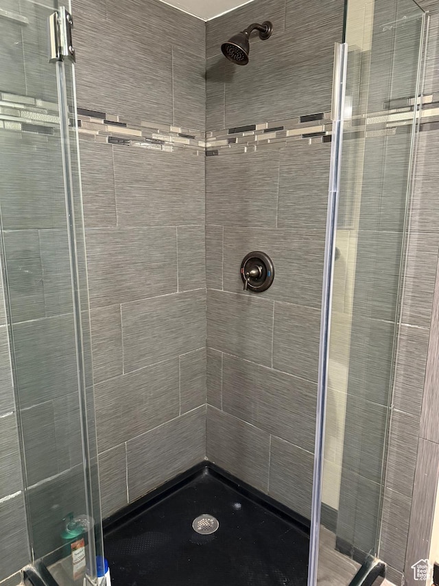 2015 Prospector Ave Unit 106, Park City, UT 84060 - bathroom featuring walk in shower