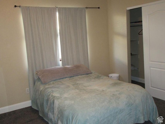 bedroom with a closet