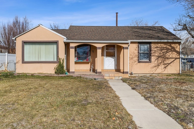 view of front of home with a front yard