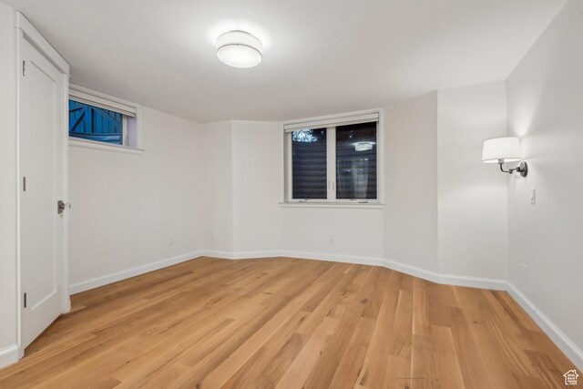 5419 S Kenwood Dr E, Salt Lake City, UT 84107 - spare room with light wood-style flooring and baseboards