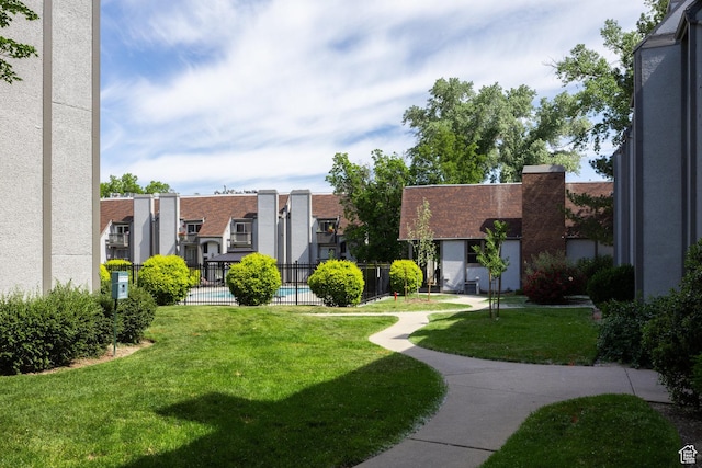 426 E Creekside Cir Unit E, Murray, UT 84107 - view of yard with a residential view