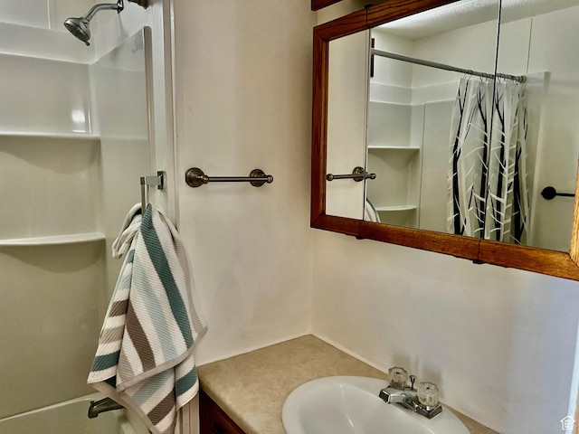 1160 E Telegraph St Unit 213, Washington, UT 84780 - bathroom featuring a shower with curtain and vanity