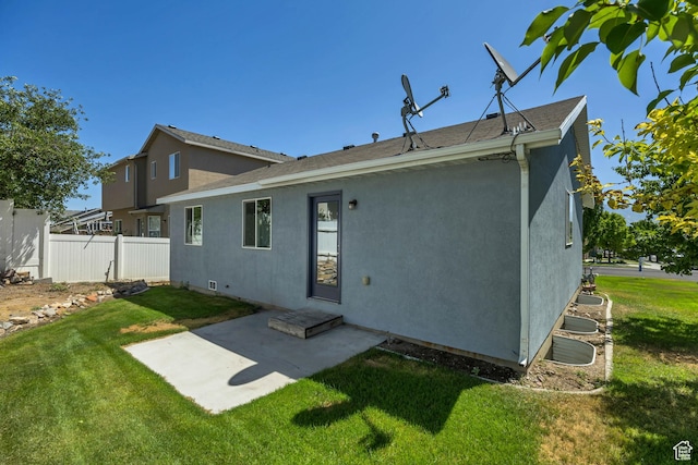 12972 S Cactus Berry Dr, Riverton, UT 84096 - back of house featuring stucco siding and a patio area