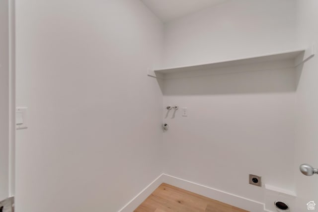 12972 S Cactus Berry Dr, Riverton, UT 84096 - washroom featuring washer hookup, light wood finished floors, electric dryer hookup, laundry area, and baseboards