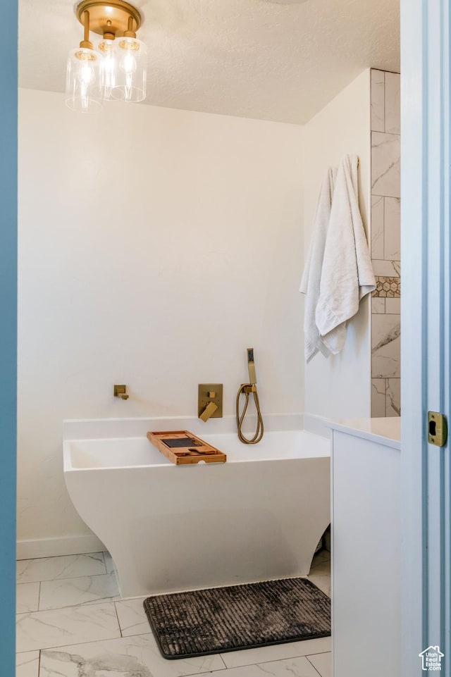 1105 S 500 W, Vernal, UT 84078 - bathroom featuring a textured ceiling and a bathing tub