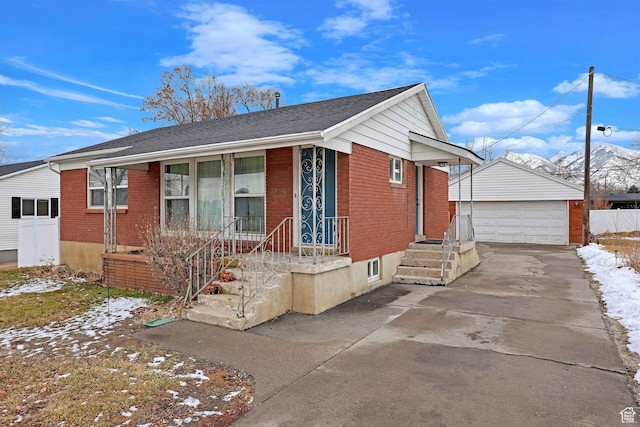 4868 S Ridgeline Dr, Washington Terrace, UT 84405 - view of front of home with a garage and an outdoor structure