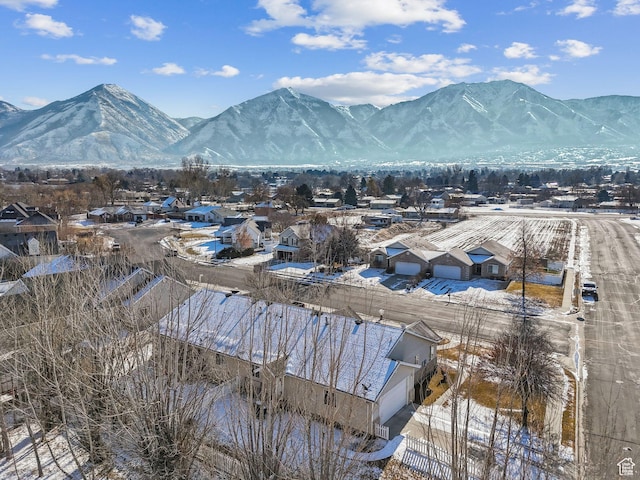 property view of mountains