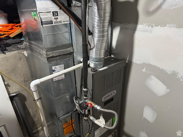 1135 S State St E, Salt Lake City, UT 84111 - utilities featuring heating unit