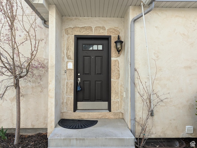3006 E Somerset Dr, Spanish Fork, UT 84660 - entrance to property featuring stucco siding
