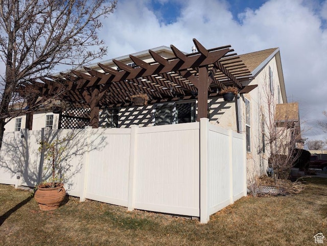 3006 E Somerset Dr, Spanish Fork, UT 84660 - exterior space featuring a pergola and fence