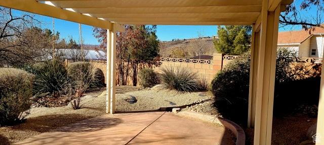 865 Seminole Way S, Washington, UT 84780 - view of patio with fence