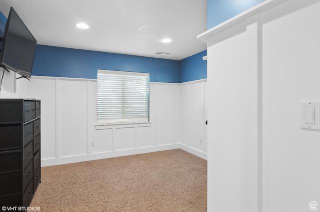 672 W 1900 S, Syracuse, UT 84075 - interior space with a decorative wall, recessed lighting, and visible vents