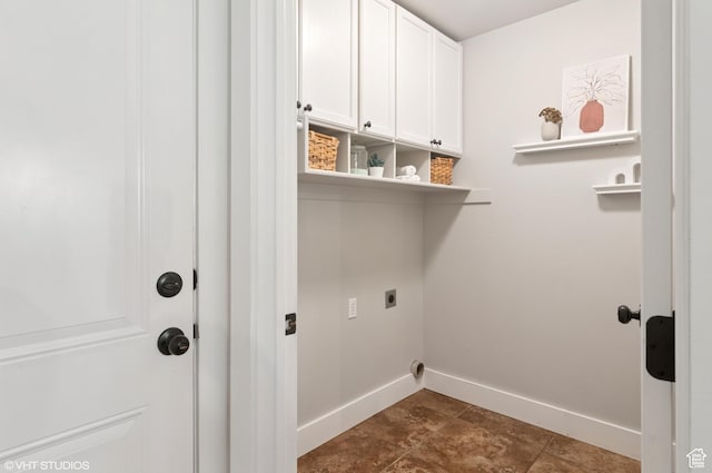 672 W 1900 S, Syracuse, UT 84075 - washroom featuring electric dryer hookup, baseboards, and cabinet space