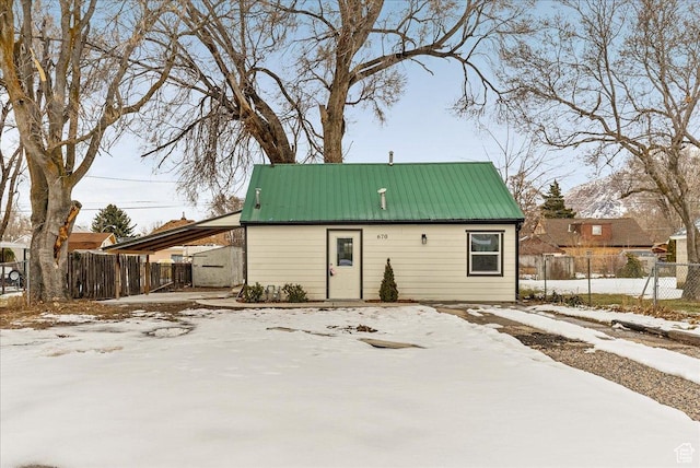 view of front of home