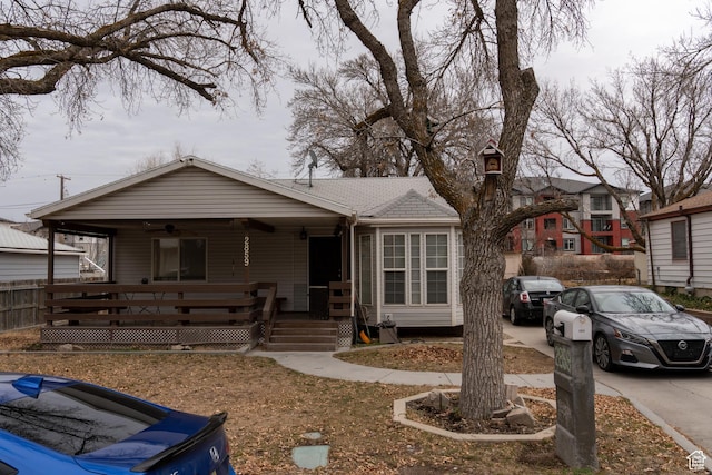 view of front facade featuring a porch